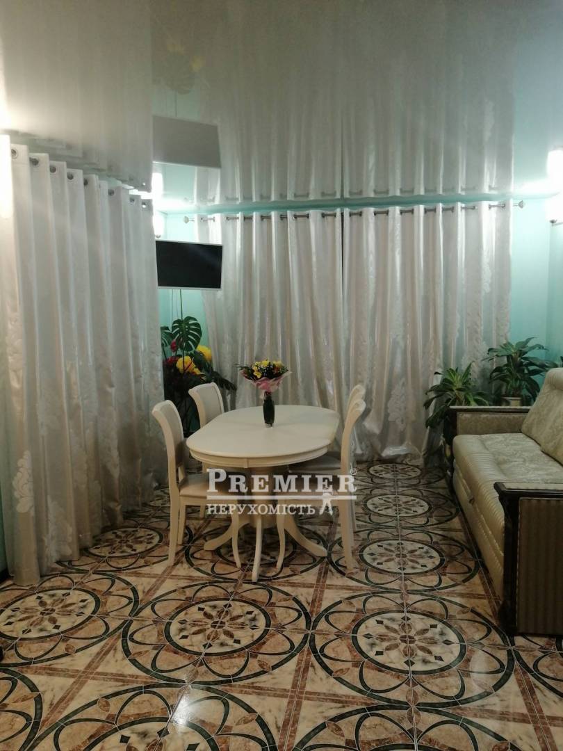 Продается 2-комнатная квартира, Студенческая ул., Молодёжное изображение 4