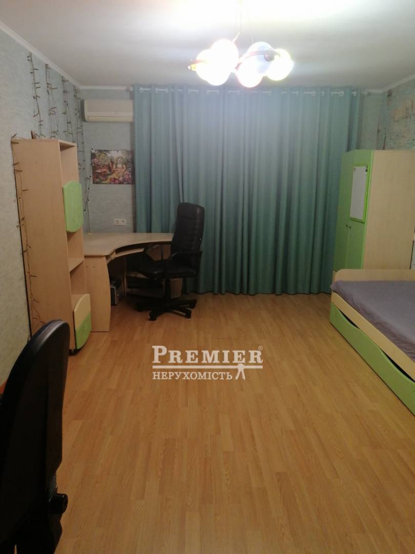 Продается 2-комнатная квартира, Студенческая ул., Молодёжное изображение 5