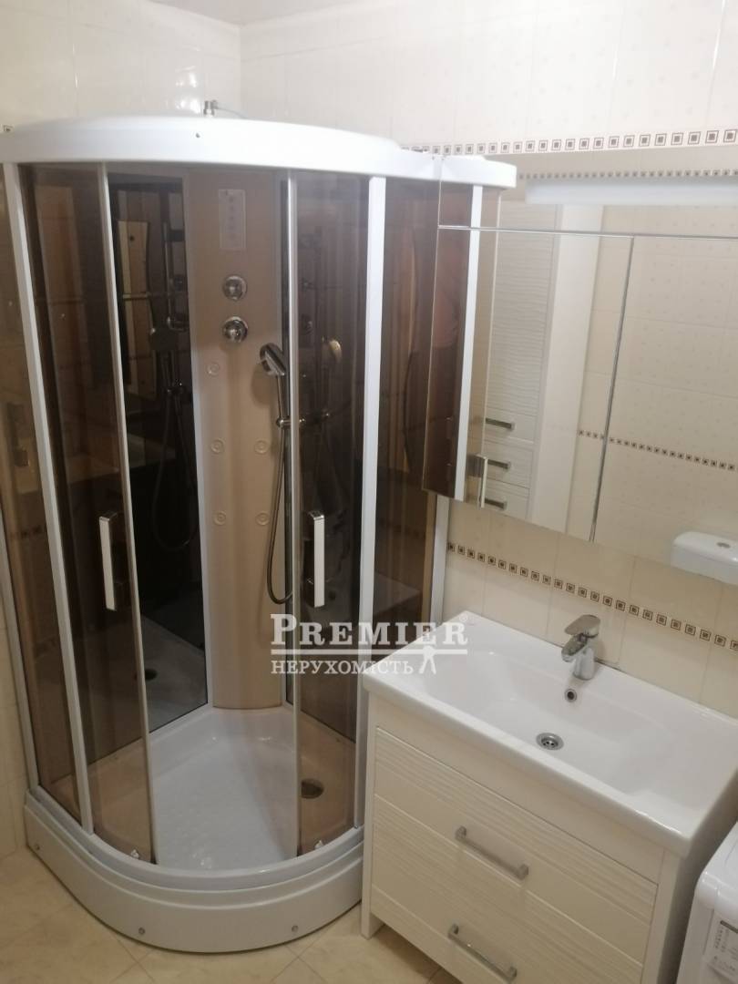 Продается 2-комнатная квартира, Студенческая ул., Молодёжное изображение 6