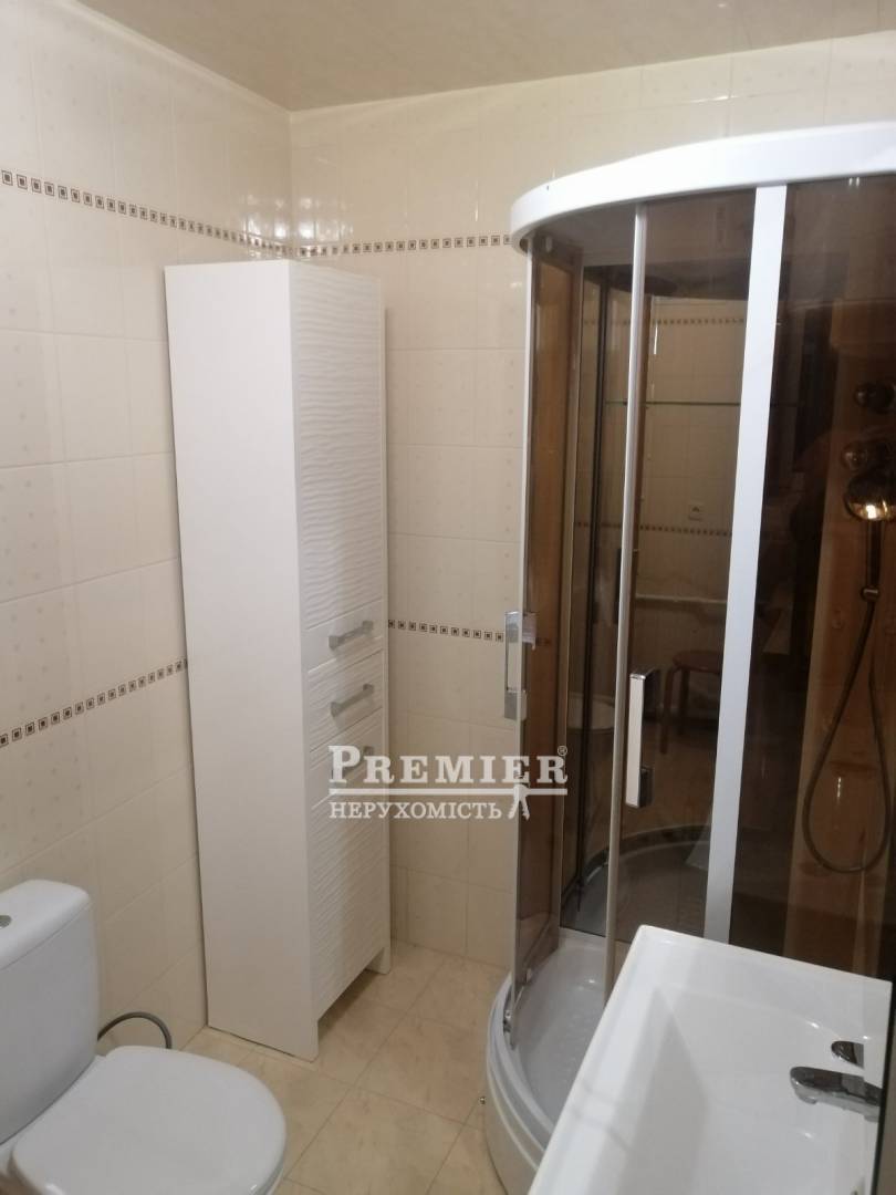 Продается 2-комнатная квартира, Студенческая ул., Молодёжное изображение 8