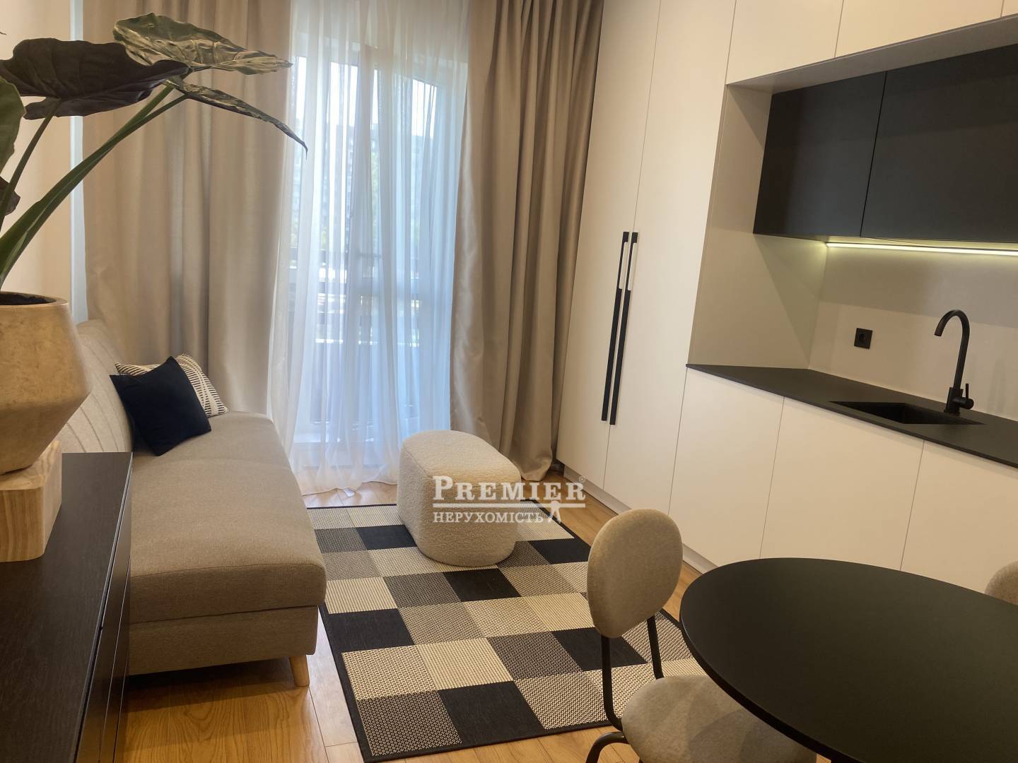 Продається Студія, Бочарова Генерала вул. (ЖК Смарт, Крижанівка), м.Одеса изображение 1