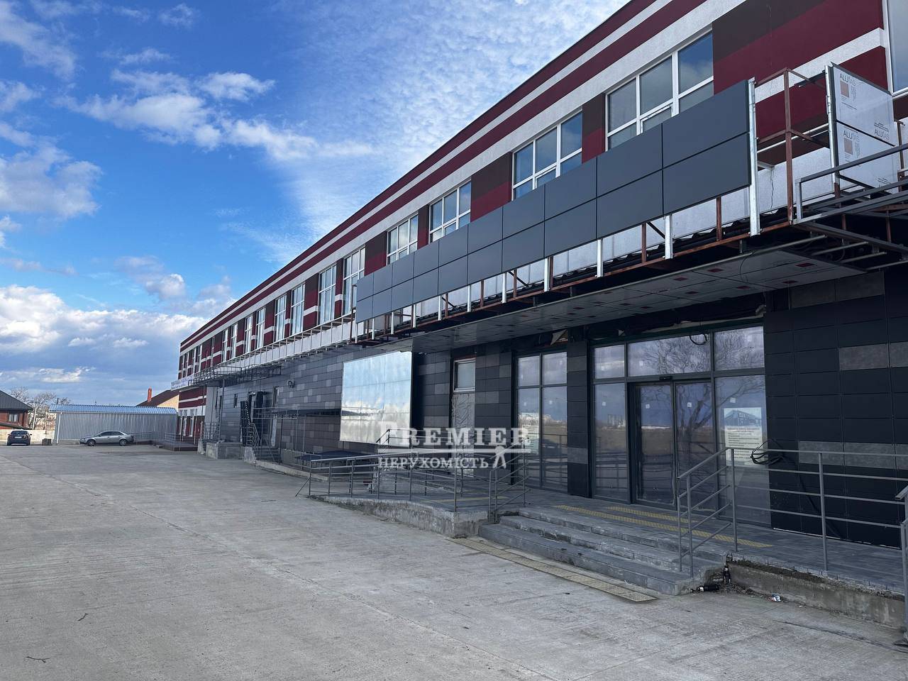 Продается Под любой вид деятельности, Строителей ул., пгт. Таирово изображение 1