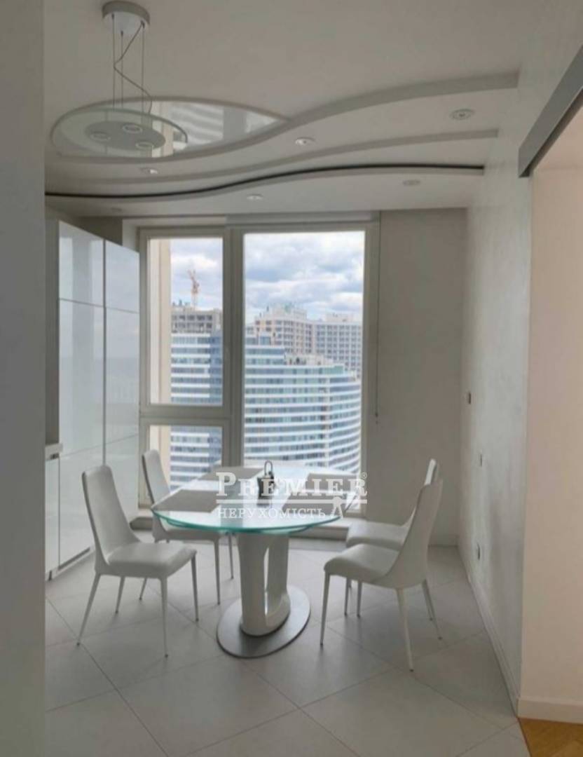 Продается 4-комнатная квартира, Литературная ул., г.Одесса изображение 2