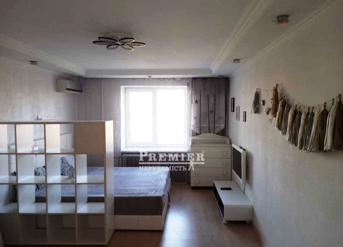 Продається 1кімнатна квартира, Сім’ї Глодан вул. (Ільфа і Петрова вул.), м.Одеса изображение 1