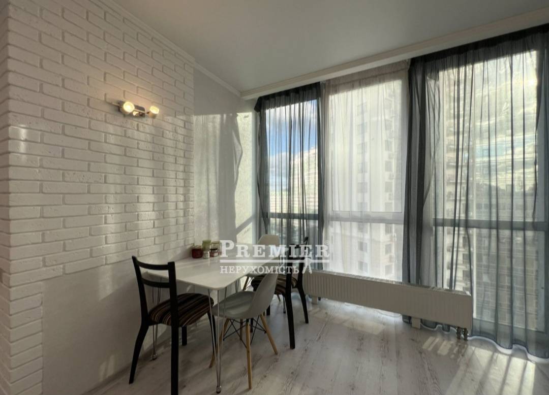 Продается 1-комнатная квартира, Марсельская ул. (Приморские Сады), г.Одесса изображение 2