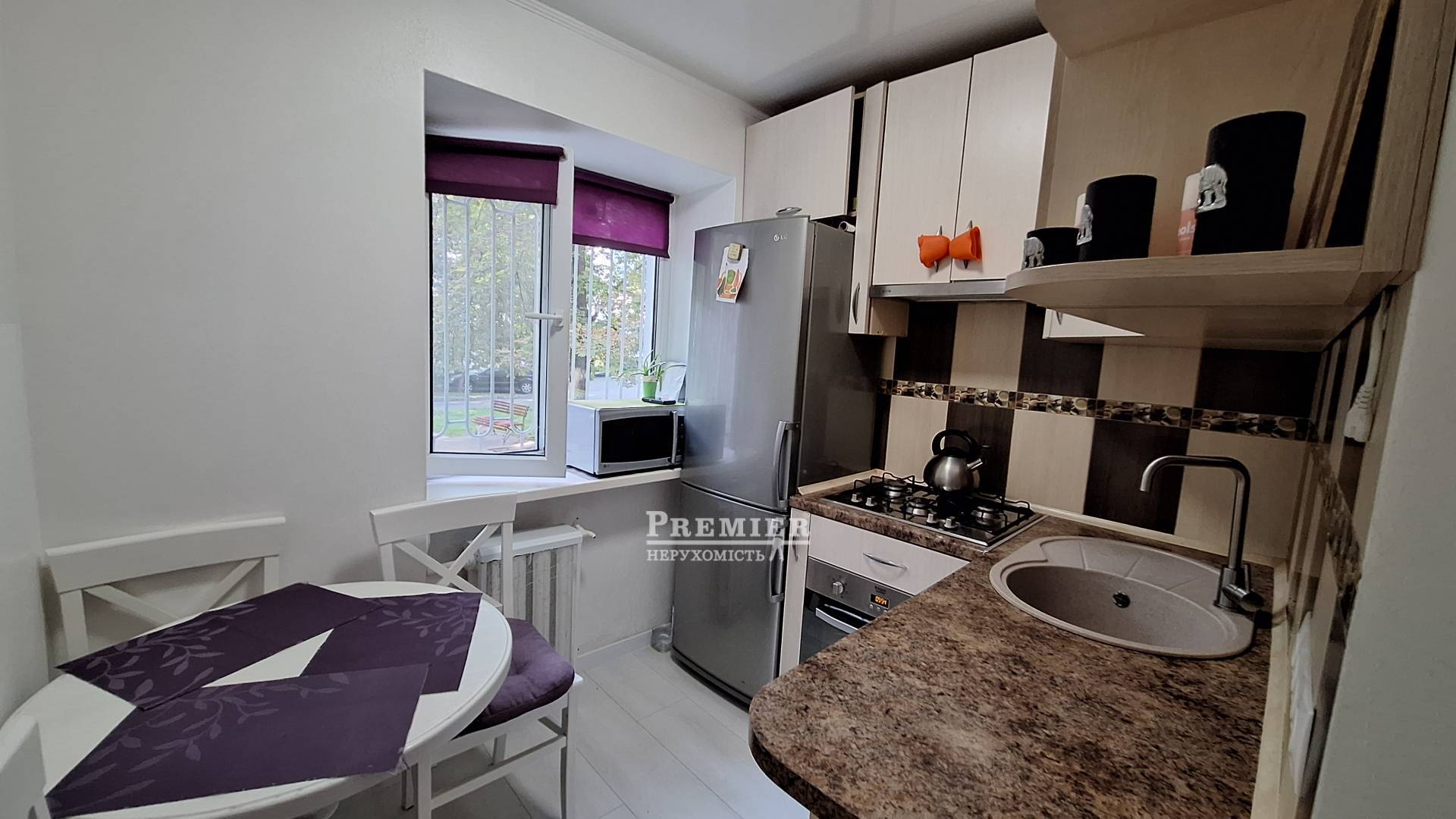 Продается 2-комнатная квартира, Мира просп. (Ленина ул.), Черноморск изображение 1