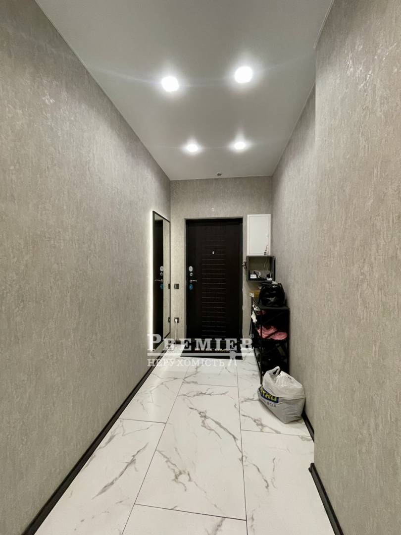 Продається 3кімнатна квартира, Будівельників вул., пгт. Таїрове изображение 9