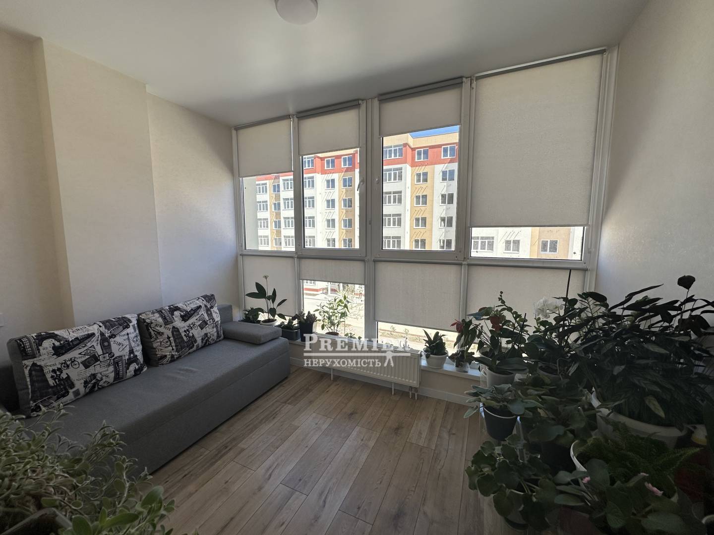 Продається 1-комн. квартира в новобудові, Будівельників вул., пгт. Таїрове изображение 4