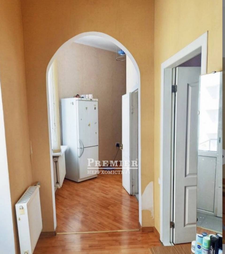 Продается 3-комнатная квартира, Базарная ул. , г.Одесса изображение 3