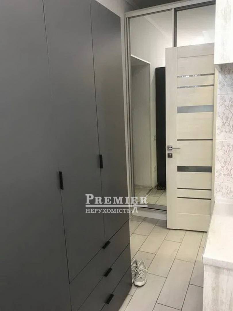 Продается 1-комнатная квартира, Бугаевская ул. , г.Одесса изображение 1