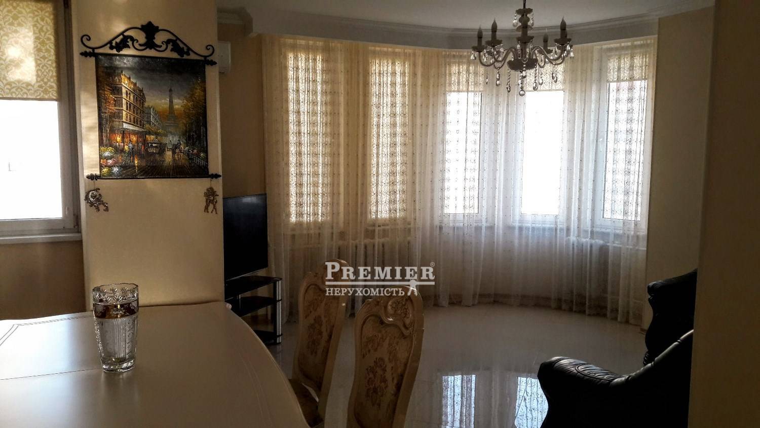 Продается 4-комнатная квартира, Тополевая ул., г.Одесса изображение 1