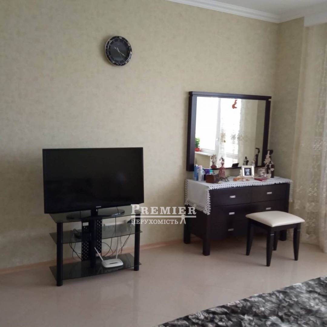 Продается 4-комнатная квартира, Тополевая ул., г.Одесса изображение 4