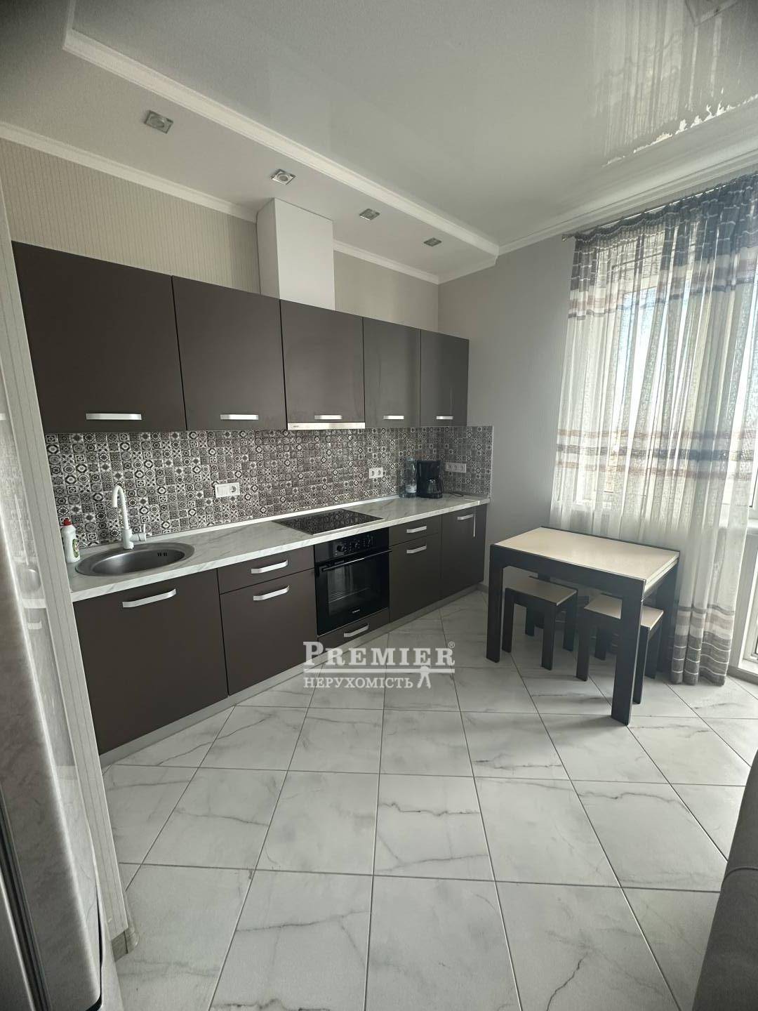 Продається 1кімнатна квартира, Середньофонтанська вул., м.Одеса изображение 1