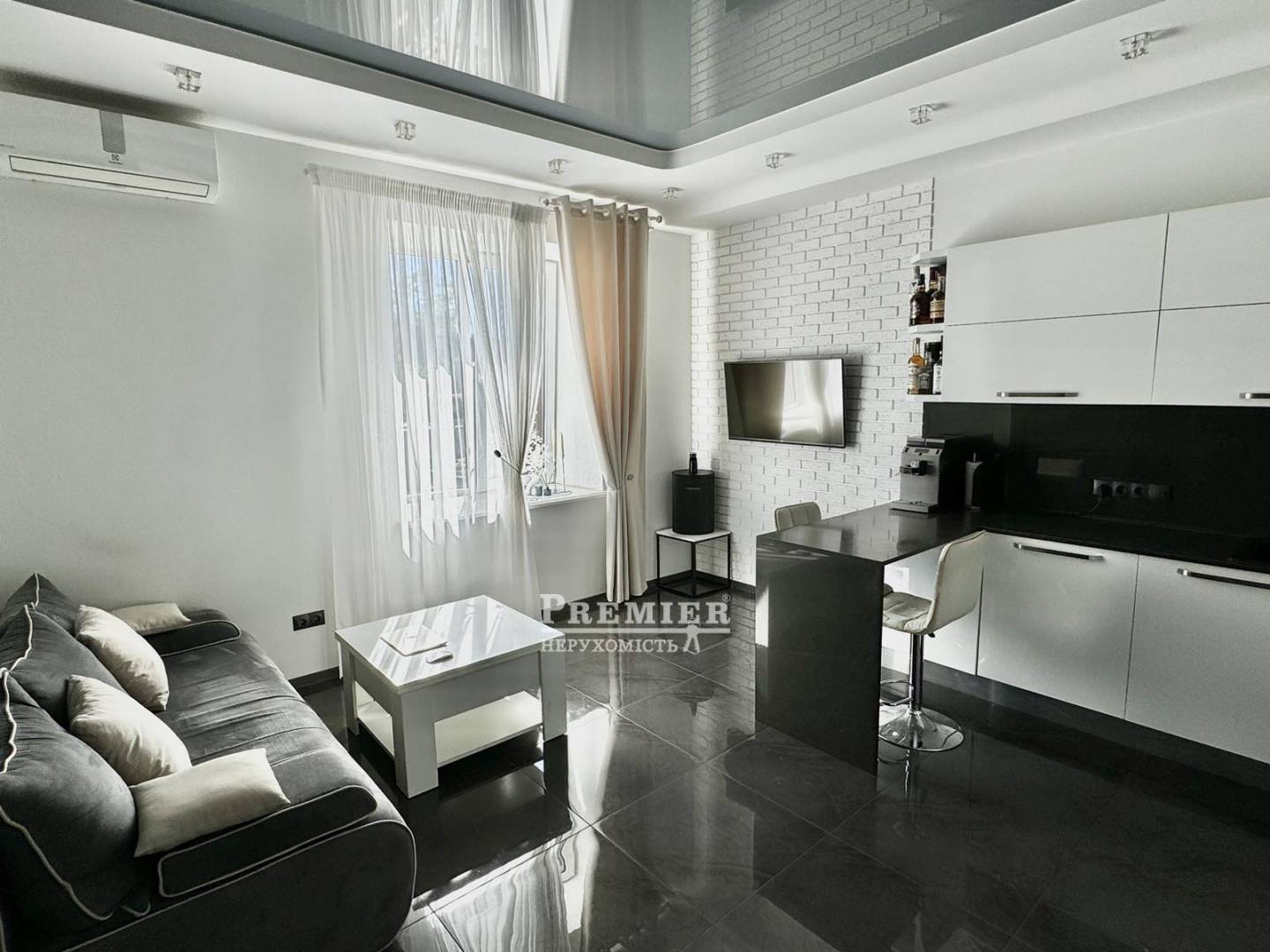 Продається 2кімнатна квартира, Хантадзе пров., Чорноморськ изображение 3