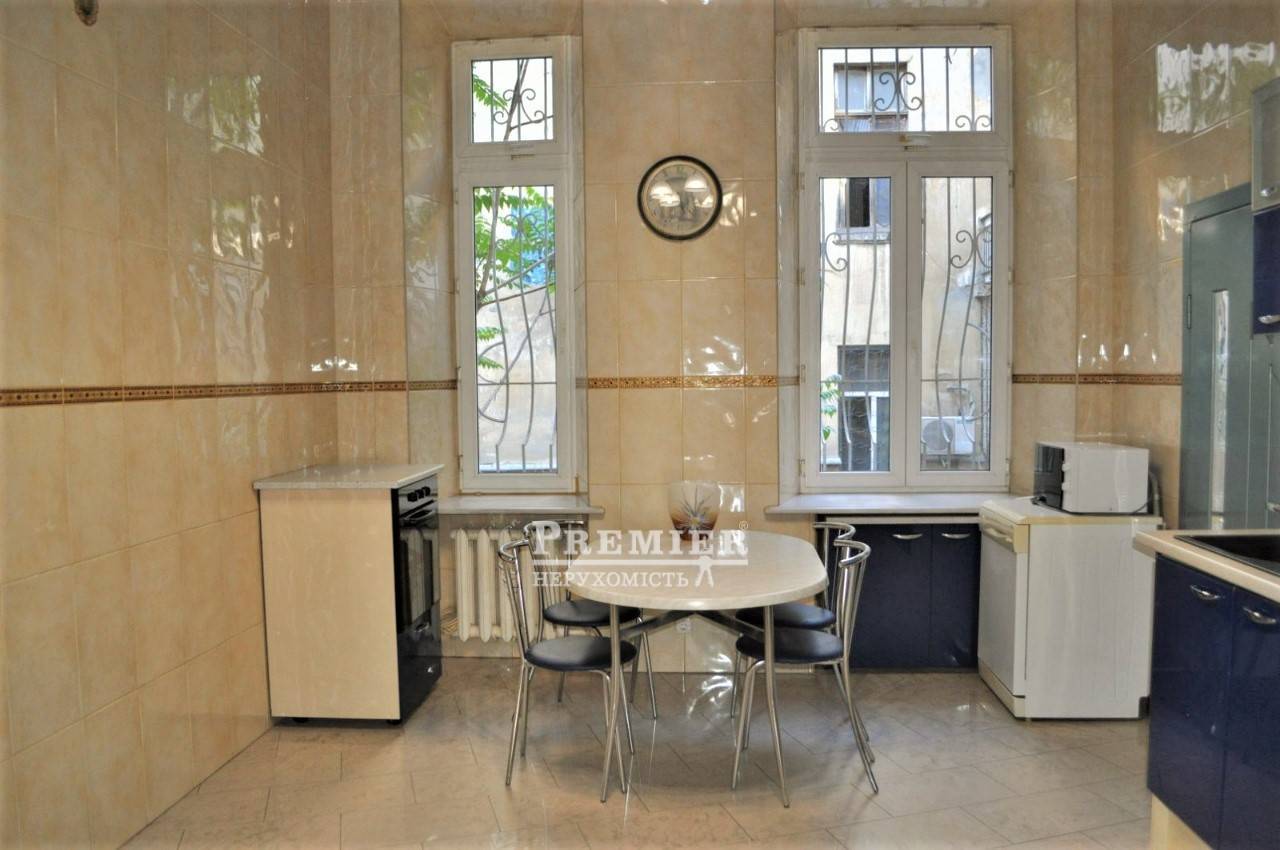 Продается 5-комнатная квартира, Троицкая ул. , г.Одесса изображение 4