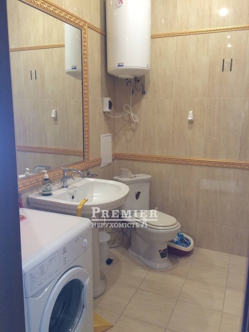 Продается 2-комнатная квартира, Хантадзе пер., Черноморск изображение 2