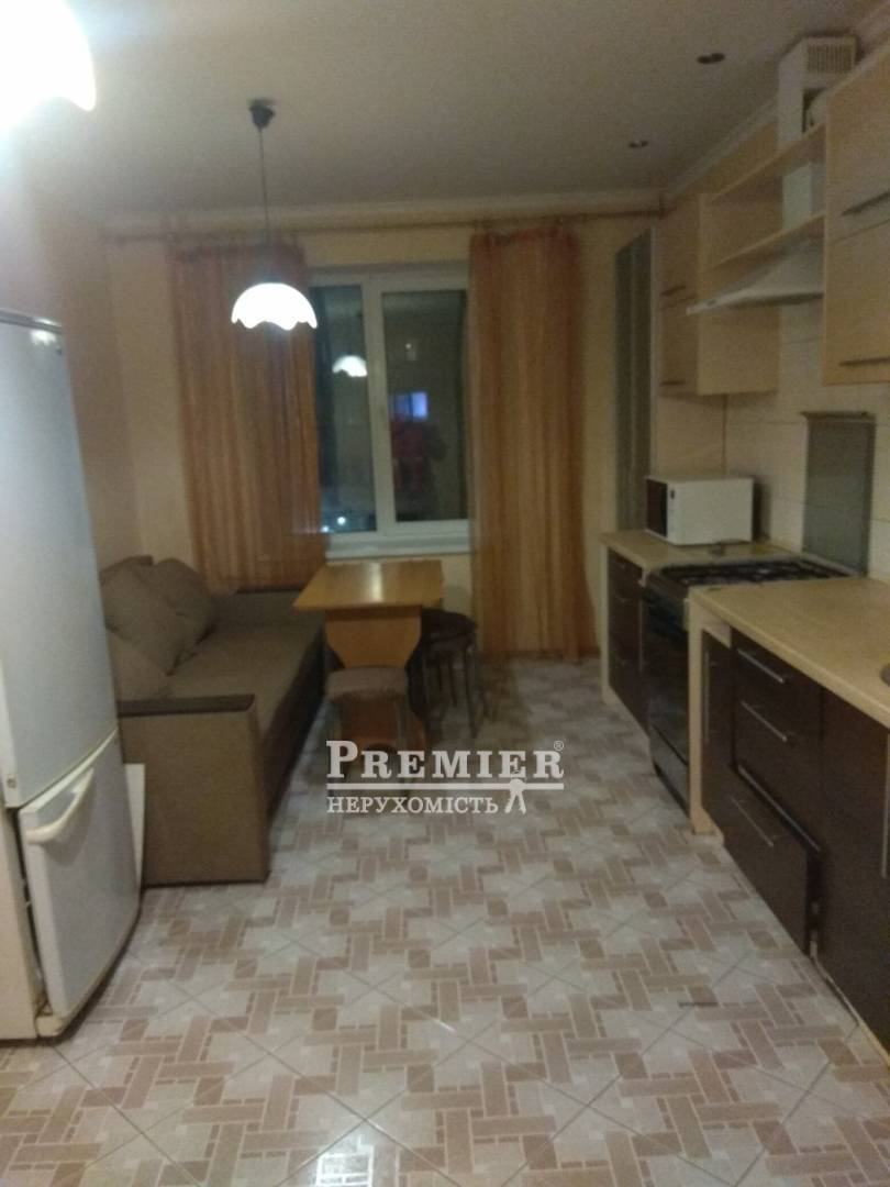 Продается 3-комнатная квартира, Вишневского Генерала пер., г.Одесса изображение 3