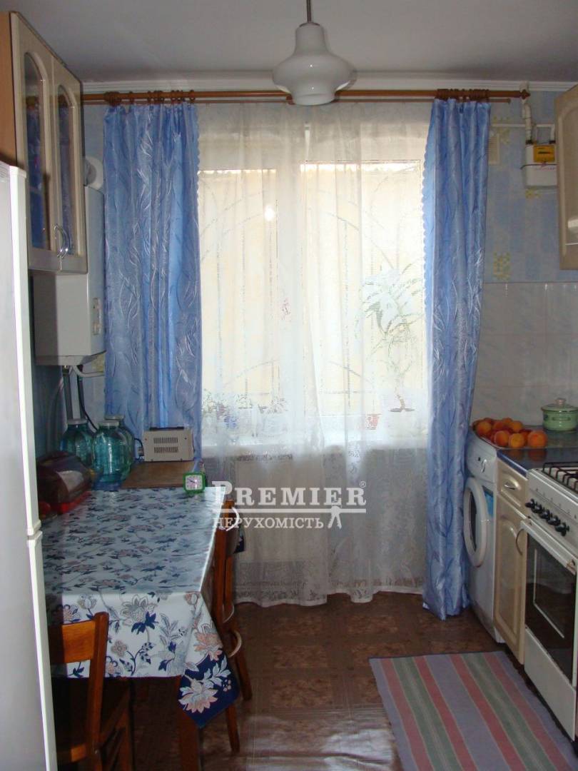 Продается 3-комнатная квартира, Энтузиастов ул., Великодолинское изображение 5