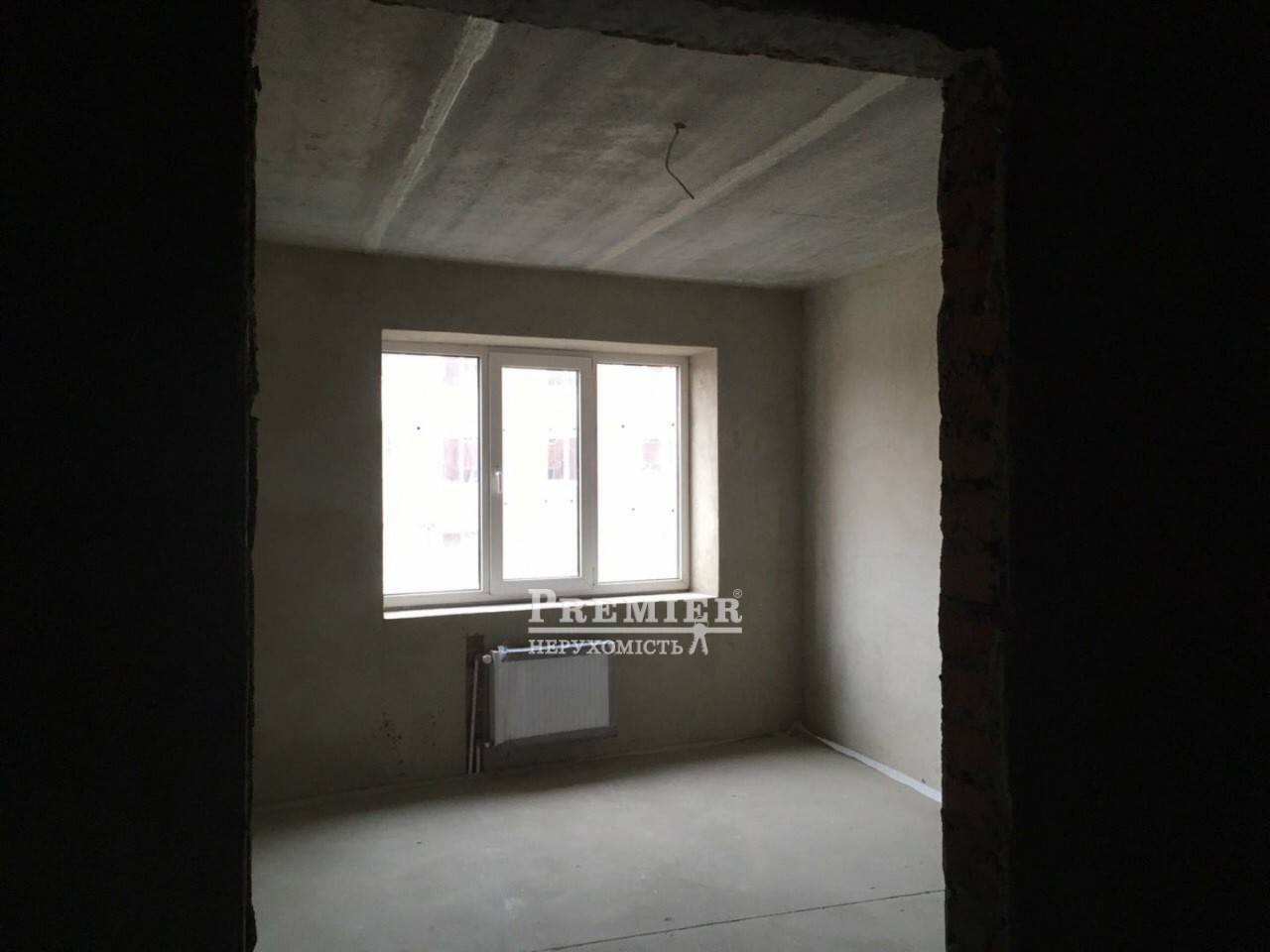 Продается 2-комнатная квартира, 9 микрорайон, Черноморск изображение 2