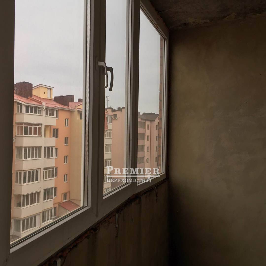 Продается 2-комнатная квартира, 9 микрорайон, Черноморск изображение 4