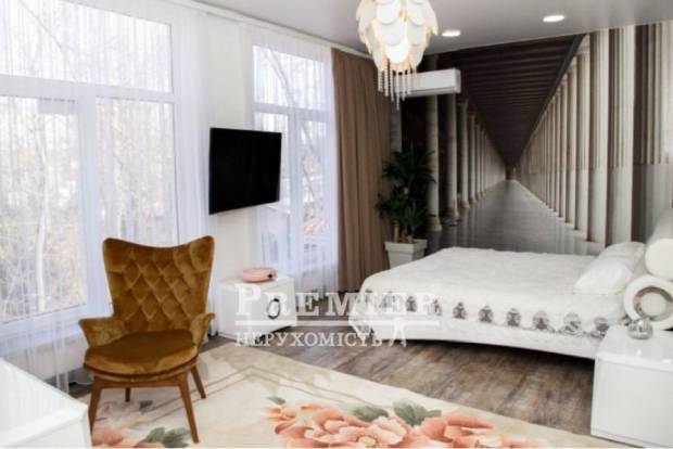 Фото об'єкта