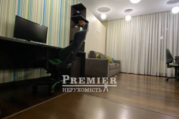 Фото об'єкта