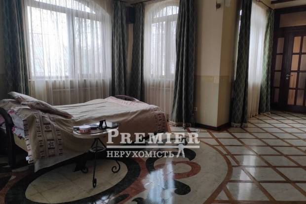 Фото об'єкта