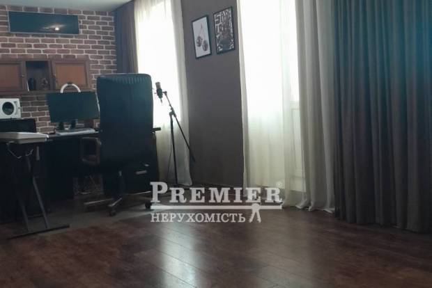 Фото об'єкта