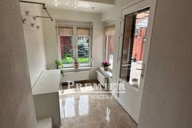 Фото об'єкта