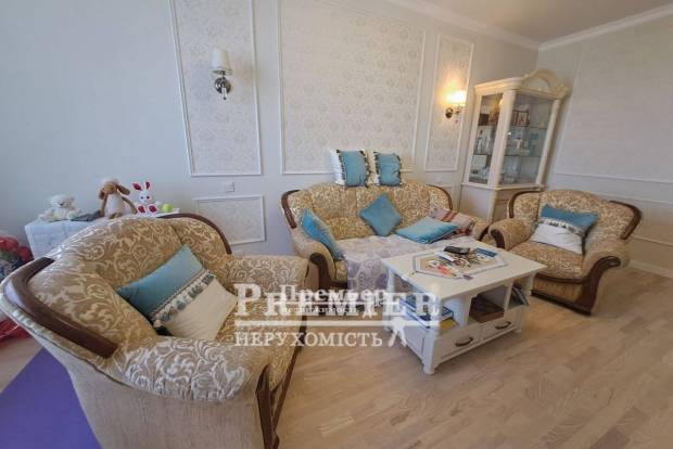 Фото об'єкта