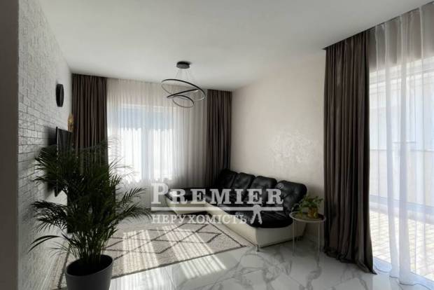 Фото об'єкта