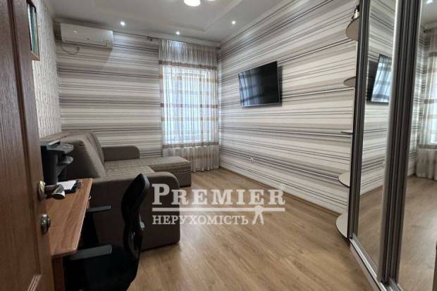 Фото об'єкта