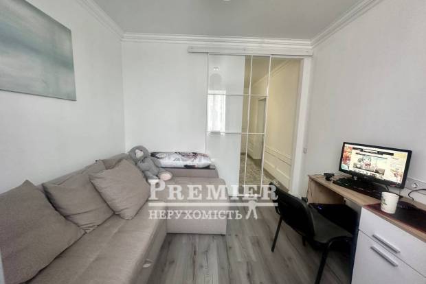 Фото об'єкта