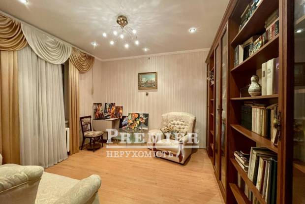 Фото об'єкта