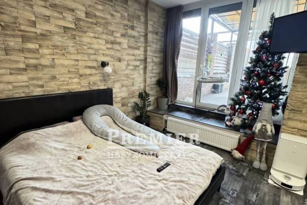 Фото об'єкта