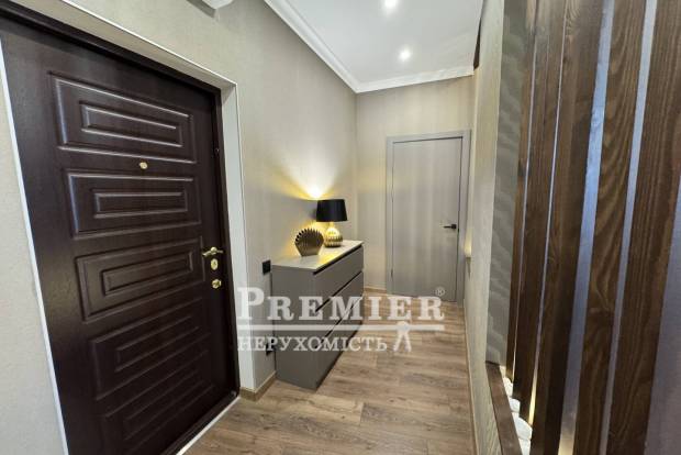 Фото об'єкта