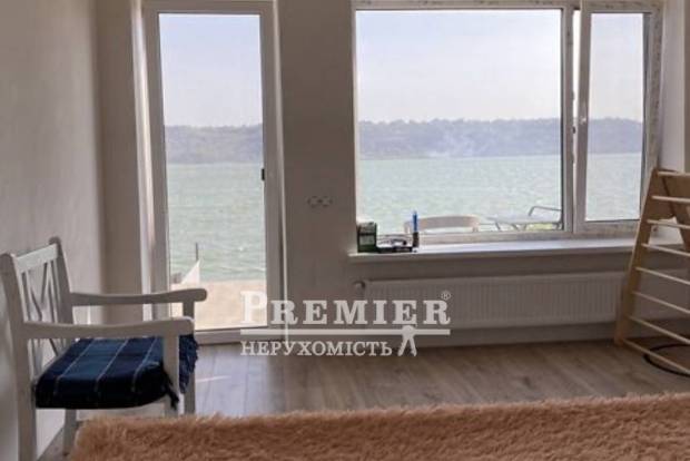 Фото об'єкта