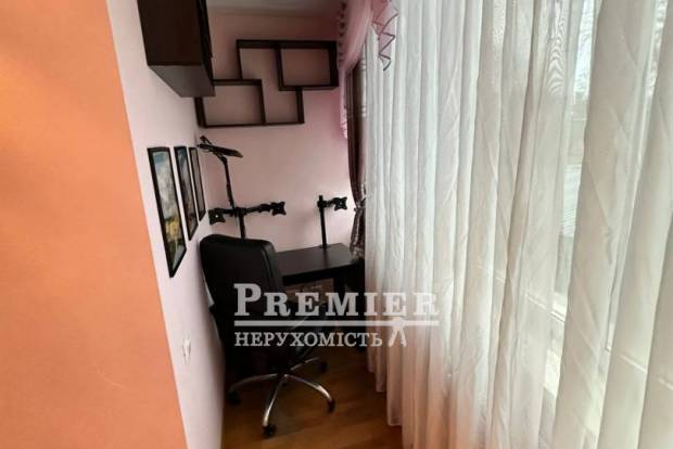 Фото об'єкта