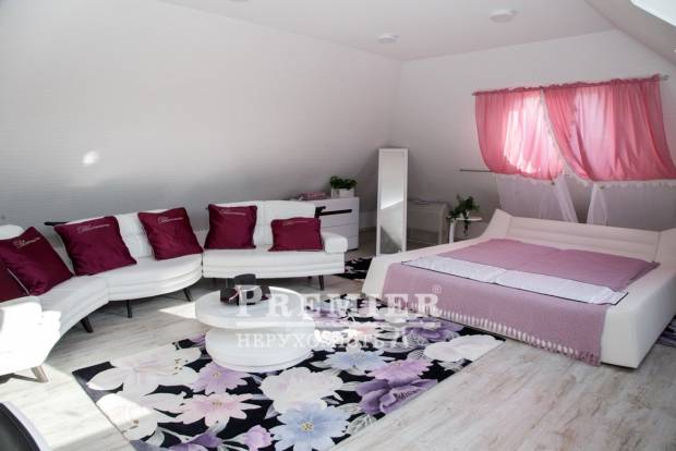 Фото об'єкта