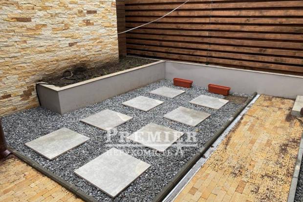 Фото об'єкта